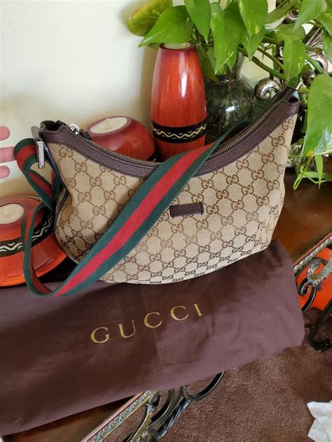 gucci crossbody thick strap
